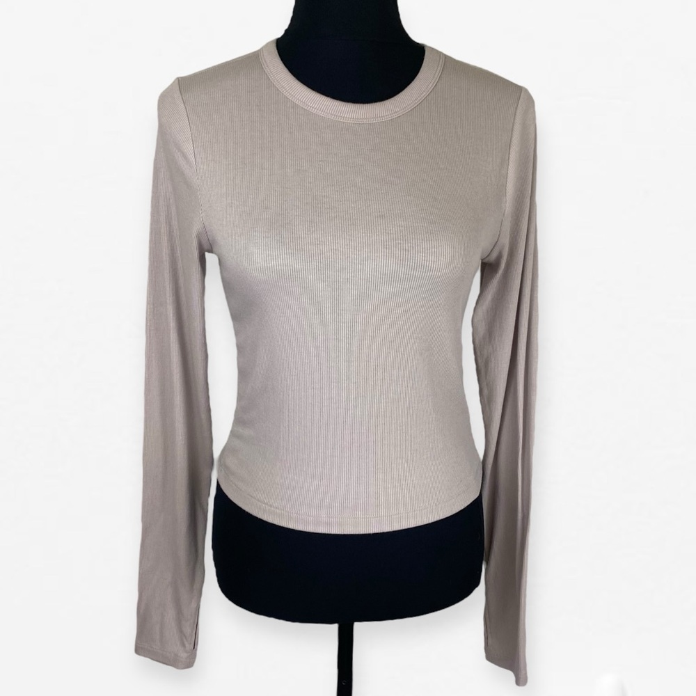 Women's Ultralite Go Dry Long Sleeve knit Light ribbed gray Top S